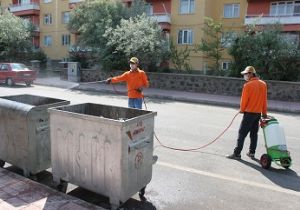 Çevre temizliğine konteynır takviyesi